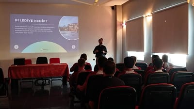 İnegöl Belediyesi’nde 3 ayrı müdürlükte göreve başlayan 31 personele oryantasyon