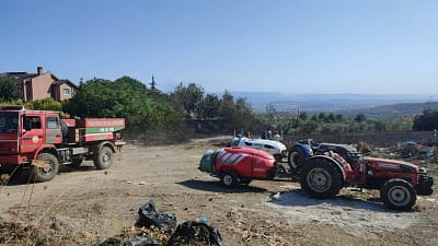 Mudanya Mürsel Mahallesi’nde çöplüğe dökülen atıklardan çıkan yangın, rüzgarın da