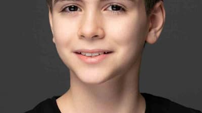 Genç yetenek Mustafa Konak, "Kıskanmak" dizisine katıldı. Halit karakterinin çocukluk