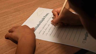 Osmangazi Belediyesi, çocuklara okuma ve yazma alışkanlığını kazandırmak için "Çocuklardan