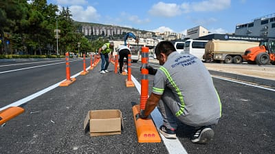 Bursa’nın dört bir yanındaki cadde ve sokakları sağlıklı hale getirmek