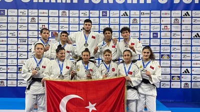 Slovakya’da düzenlenen Avrupa Gençler Judo Takımlar Şampiyonası’nda Milli Takım ikincilik