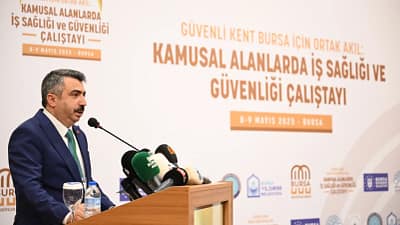 Bursa Belediyeleri Birliği 400’ün üzerinde katılımcının katkılarıyla hazırlanan Kamusal Alanlarda