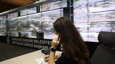 Bursa Büyükşehir Belediyesi, yeni eğitim-öğretim yılının ilk gününde herhangi bir