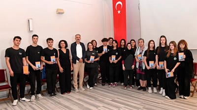 Osmangazi Belediyesi, usta yazar Yaşar Kemal’in “Hüyükteki Nar Ağacı” adlı