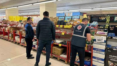 Siirt’te Ticaret İl Müdürlüğü ve Siirt Belediyesi ekipleri, kent genelinde