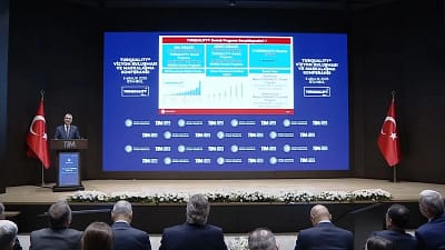 Ticaret Bakanı Ömer Bolat, ihracatta 400 milyar dolara yaklaşıldığını belirterek