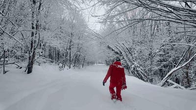 Kocaeli’yi etkisi altına alan kar yağışı eşsiz manzaralar ortaya koyarken,