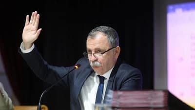 Yunusemre Belediyesi meclisinde alınan kararla Ramazan ayında dar gelirli ve