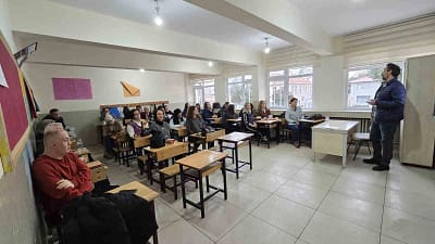 Sinop’ta öğretmenlere yönelik düzenlenen seminerlerle ölçme ve değerlendirme alanındaki mesleki