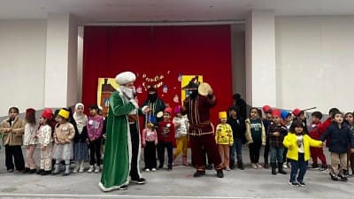 Kütahya’nın Çavdarhisar ilçesinde düzenlenen Hacivat, Karagöz ve Nasreddin Hoca gösterisi