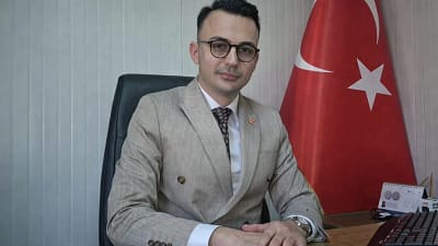 Denizli Kale’de sağlık yönetimi değişti. Başhekim Kerim Elçin görevden ayrıldı,