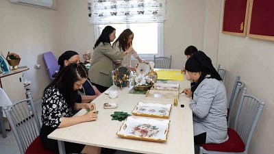 Engelleri fırçayla yıktı: Sinem’in ilham veren hikayesi