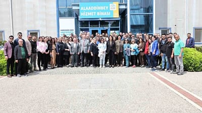 Nilüfer Belediyesi personeli, Kurban Bayramı öncesinde düzenlenen bayramlaşma töreninde bir