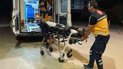 Bursa’nın İnegöl ilçesinde meydana gelen kavgada 1 kişi bıçakla yaralandı.
