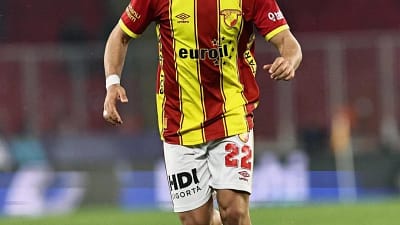 Kocaelispor, Göztepe forması giyen 23 yaşındaki savunma oyuncusu Uğur Kaan