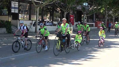Yeşilay tarafından bu yıl 13.’sü düzenlenen Geleneksel Yeşilay Bisiklet Turu,