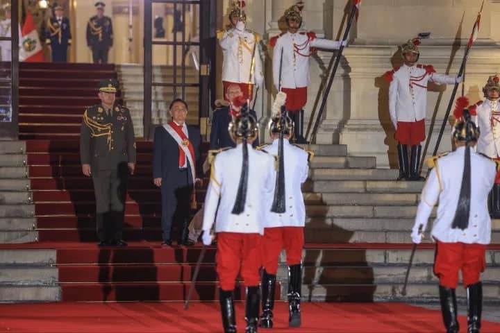 Peru’da 83 yaşındaki Balcazar geçici başkan oldu Peru’da Devlet Başkanı Jose Jeri’nin görevden alınmasının ardından 83 yaşındaki