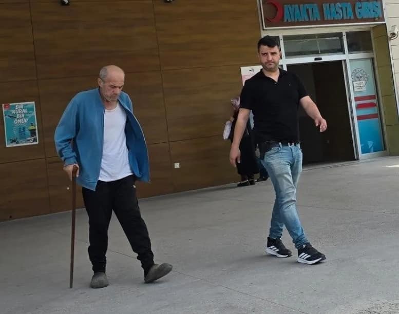 Bursa’da 13 yıl hapis cezası bulunan şahıs saklandığı evde yakalandı Bursa’nın İnegöl ilçesinde hakkında kesinleşmiş hapis cezası bulunan şahıs, polis
