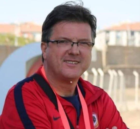 Mehmet Şengeldi yazar fotoğrafı