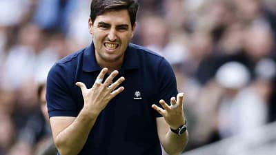 İngiliz ekibi Liverpool, sezon sonunda teknik direktör Arne Slot ile