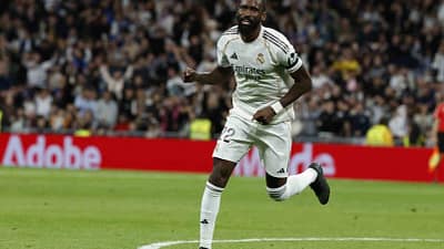 La Liga ekiplerinden Real Madrid, Alman defans oyuncusu Antonio Rüdiger’in
