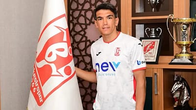 Balıkesirspor, yeni sezon öncesi kadrosunu tecrübeli golcü Akın Akman ile