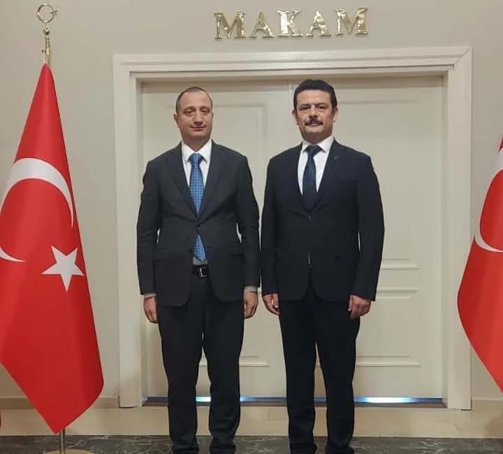 Tarsus İlçe Emniyet Müdürlüğüne Berat Günçiçek atandı Mersin’in Tarsus ilçesinde İlçe Emniyet Müdürlüğü görevine Berat Günçiçek getirildi.